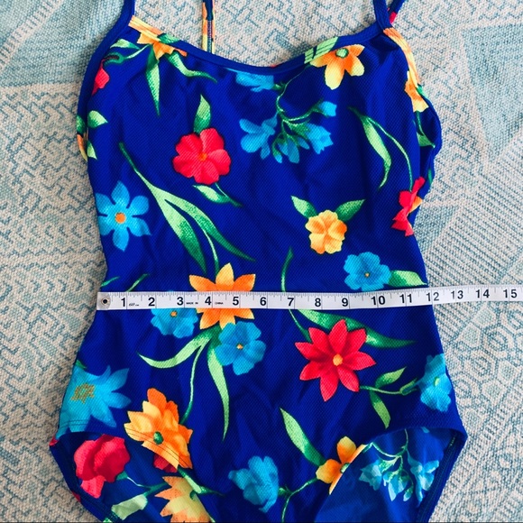 VTG vibrant one piece swimsuit - Picture 8 of 13